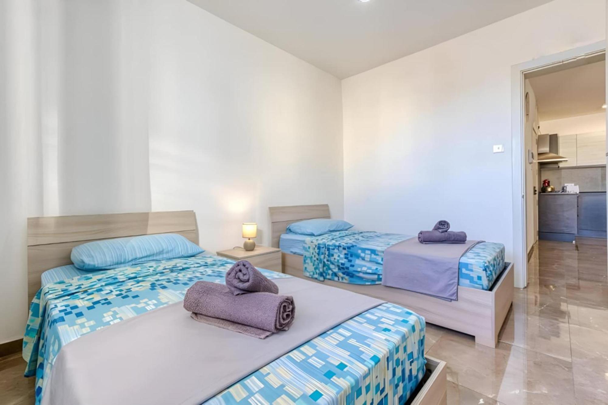 Apartment In Marsaskala Extérieur photo